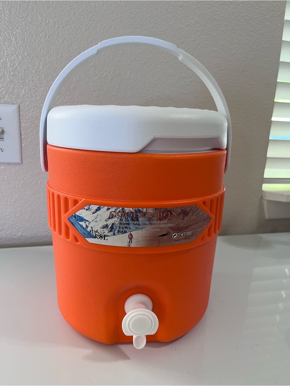 1 Gallon Portable Sports Cooler Water Drink Beverage Dispenser (Orange)
